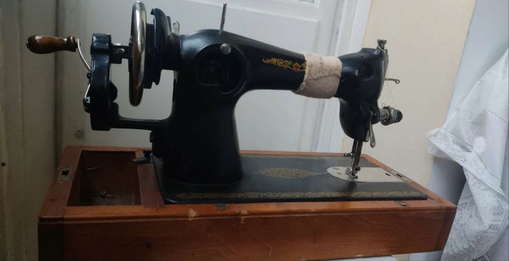 Швейная машинка