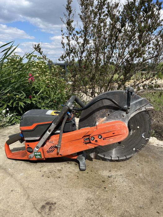 Pila husqvarna do betonu.