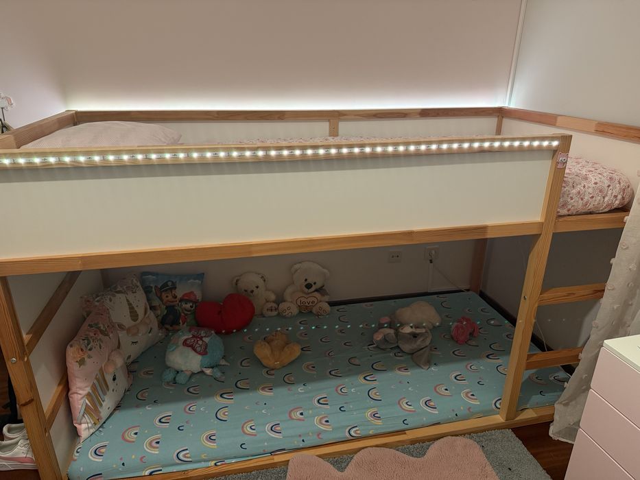 Cama IKEA KURA + Colchão (excelente estado, igual a nova)