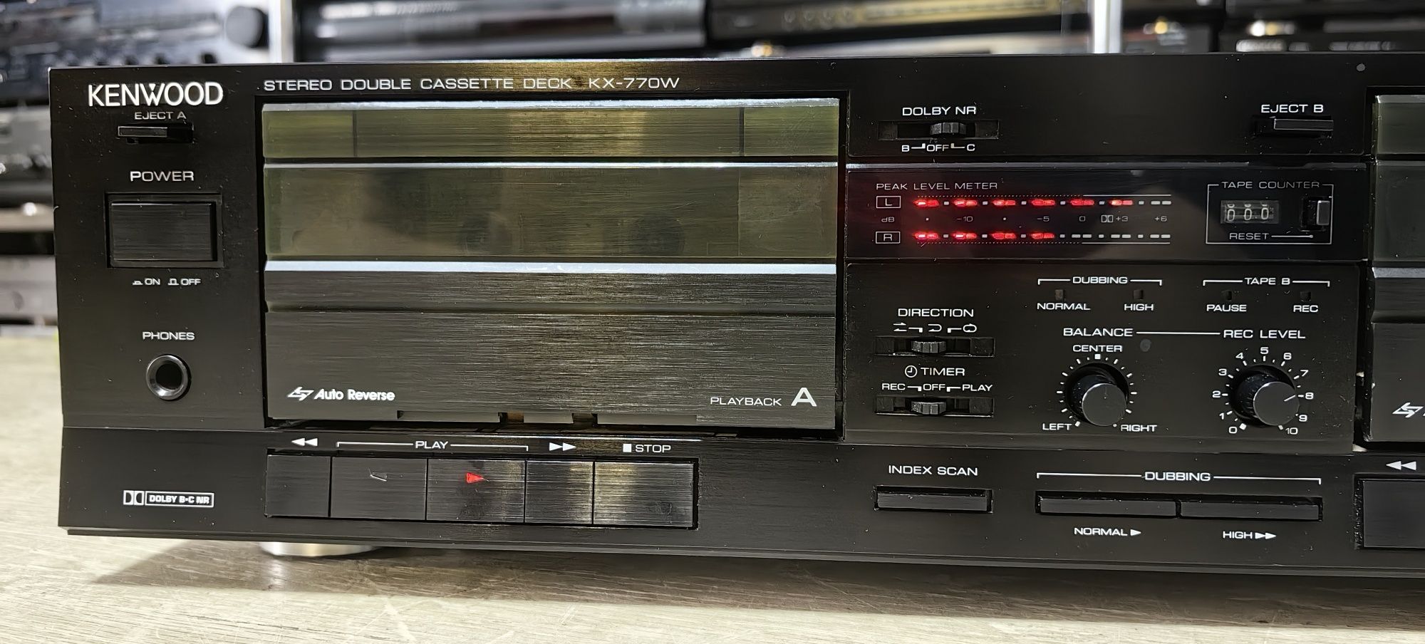 Касетний програвач Kenwood KX-770