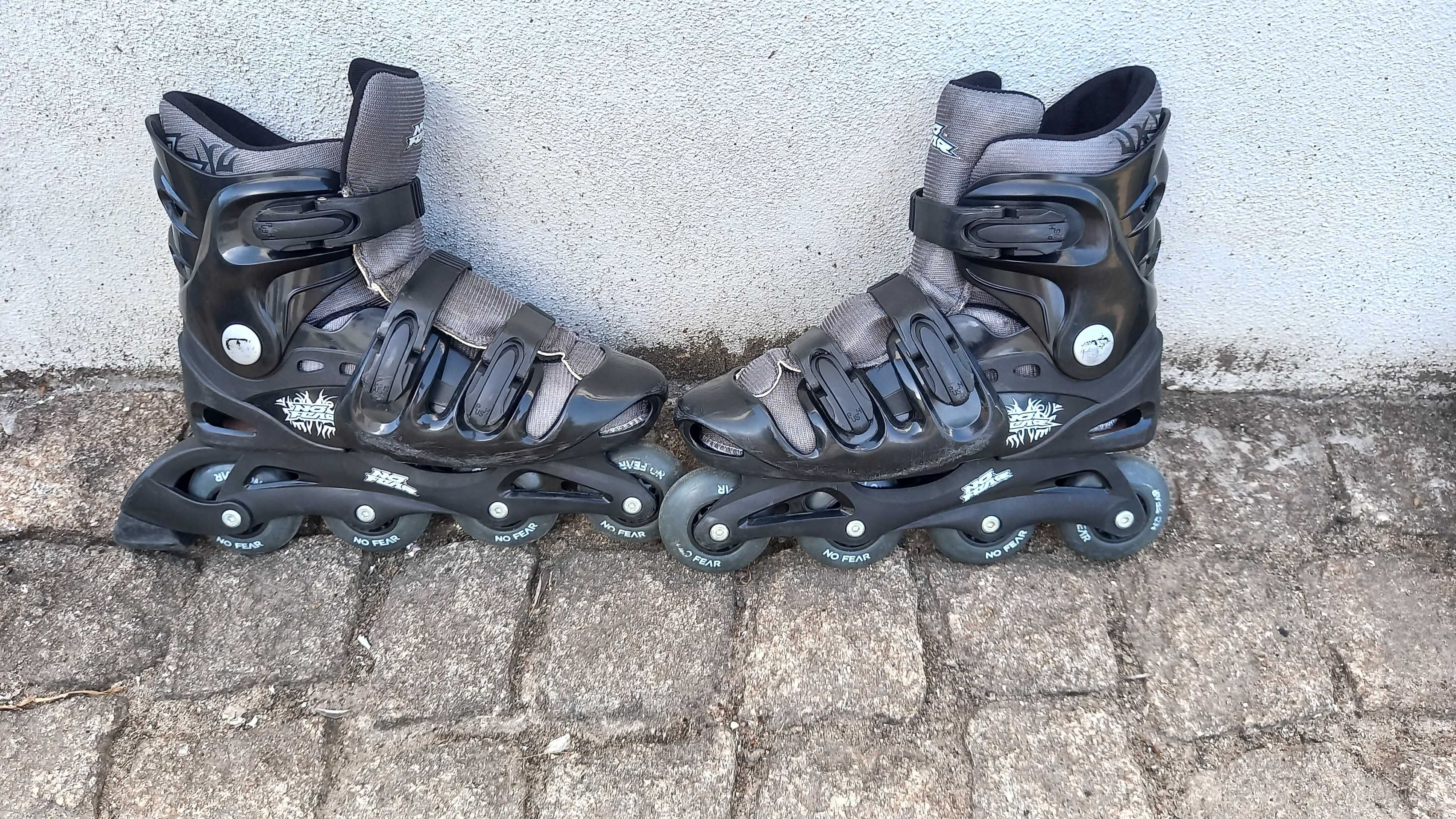 PATINS EM LINHA desocupar espaço
