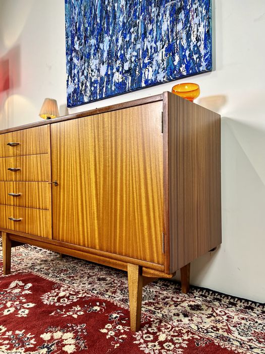 Komoda PRL Violetta 1039 Leśniewski lata 60. mat vintage renowacja