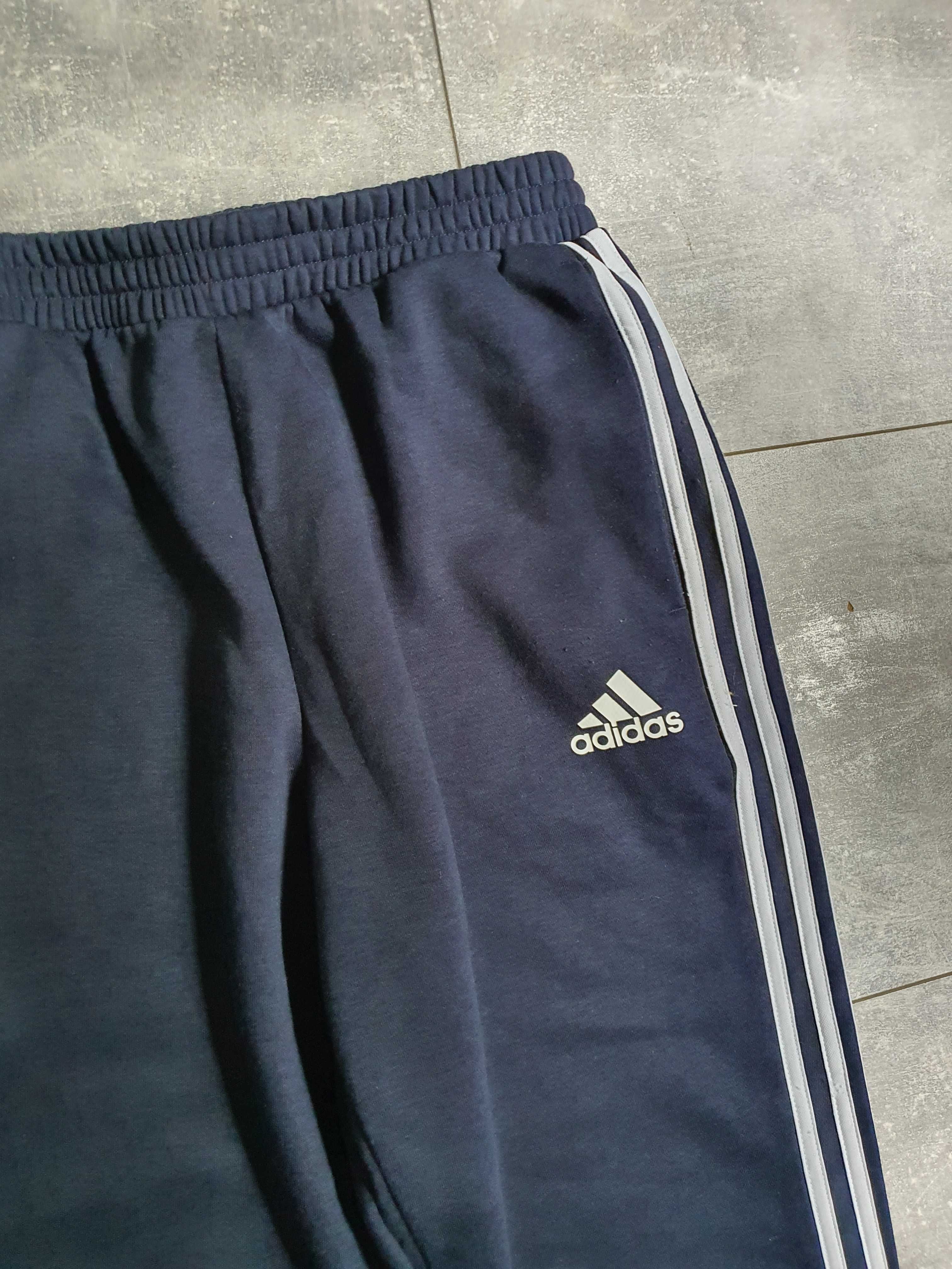 Чоловічі спортивні брюки Adidas H64178, М