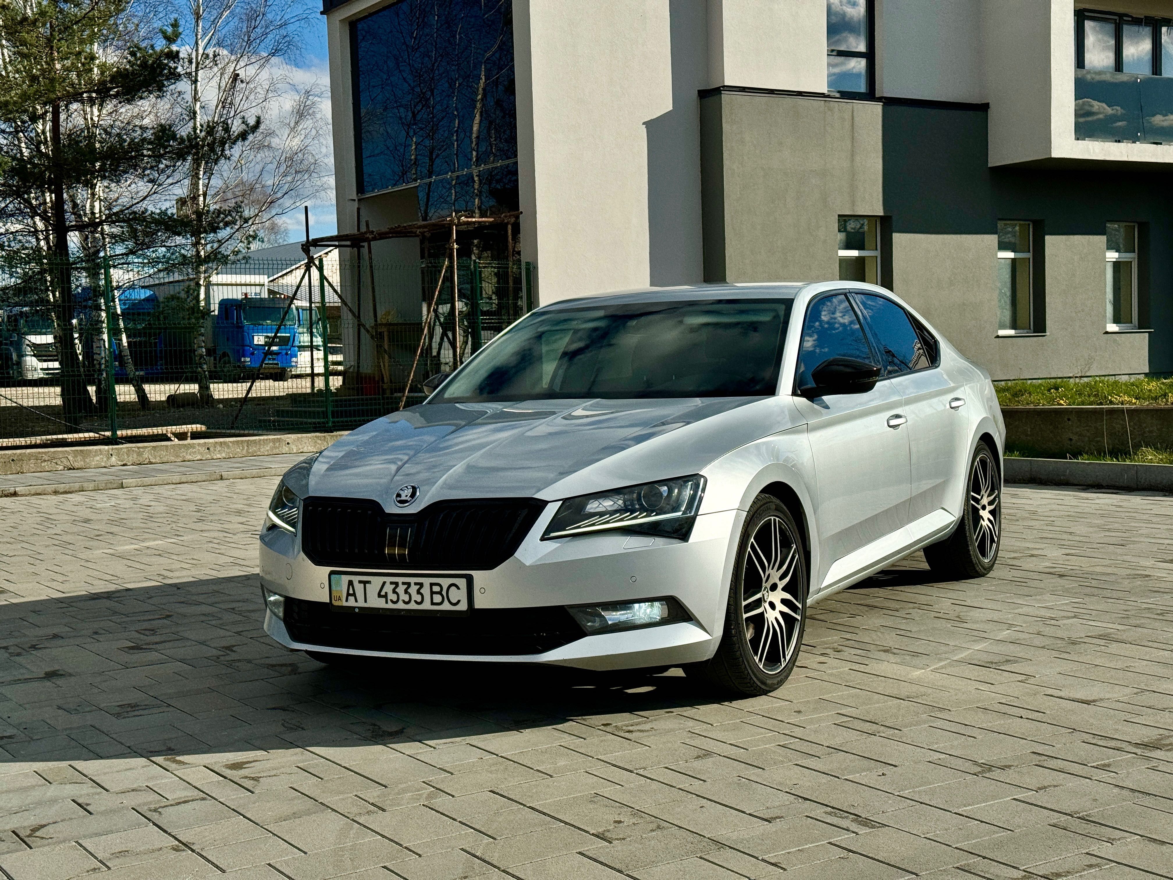 skoda superb 3 2.0 dsg 140kw