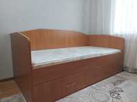 ліжко односпальне ( кровать)