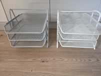 2 stojaki na dokumenty Ikea