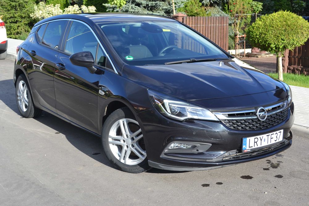 Opel Astra 1,6 CDTi 110km Hatchback 5-Drzwi eco FLEX ZAREJESTROWANY