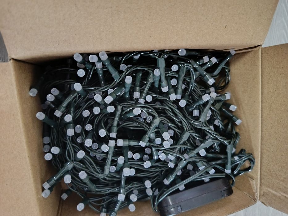 Гірлянди для приміщення та вулиці по супер ціні