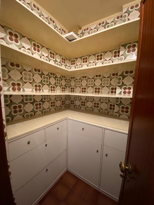 Apartamento T2 junto à Gare do Oriente e Moscavide
