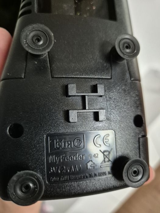 Karmnik Tetra myfeeder do automatycznego karmienia rybek akwarium