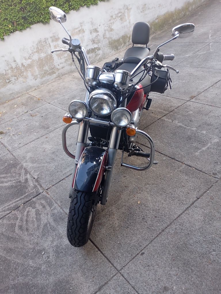 Hyosung Aquila 250cc