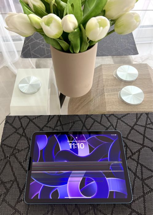 Планшет Apple iPad Air 2022 Wi-Fi 64GB