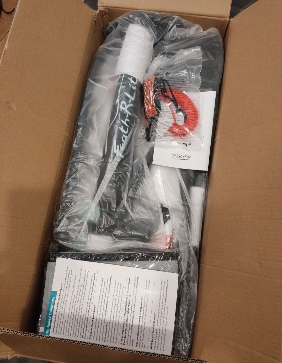 2 NOWE SUPY Dmuchane deski SUP (320cm I 350 cm) czerwona i niebieska