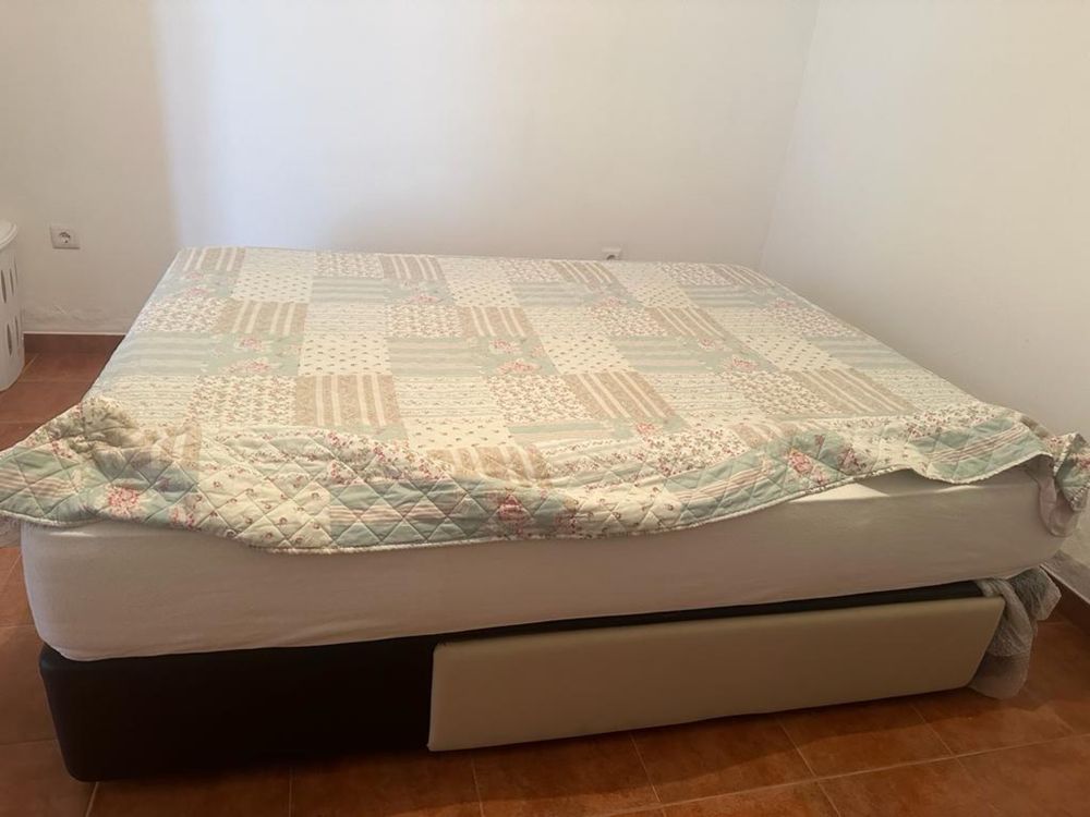 Sommier/Cama com arrumação (BestBed)