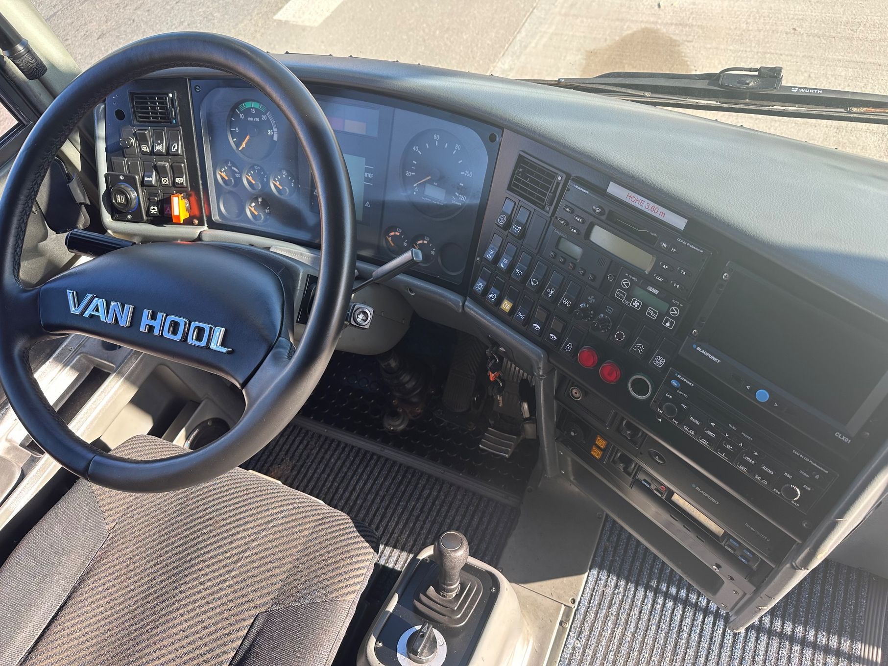 Van Hool T915 ACRON  DVD Klimatyzacja Webasto WC 2xLodówka Sypialnia