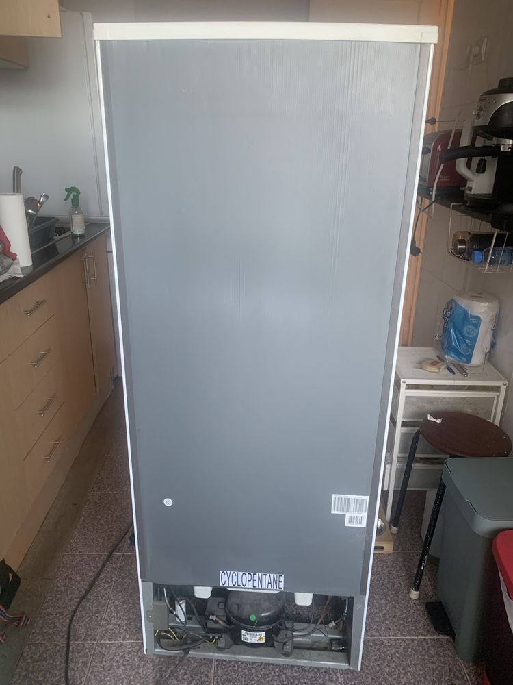Frigorífico Combinado Kunft