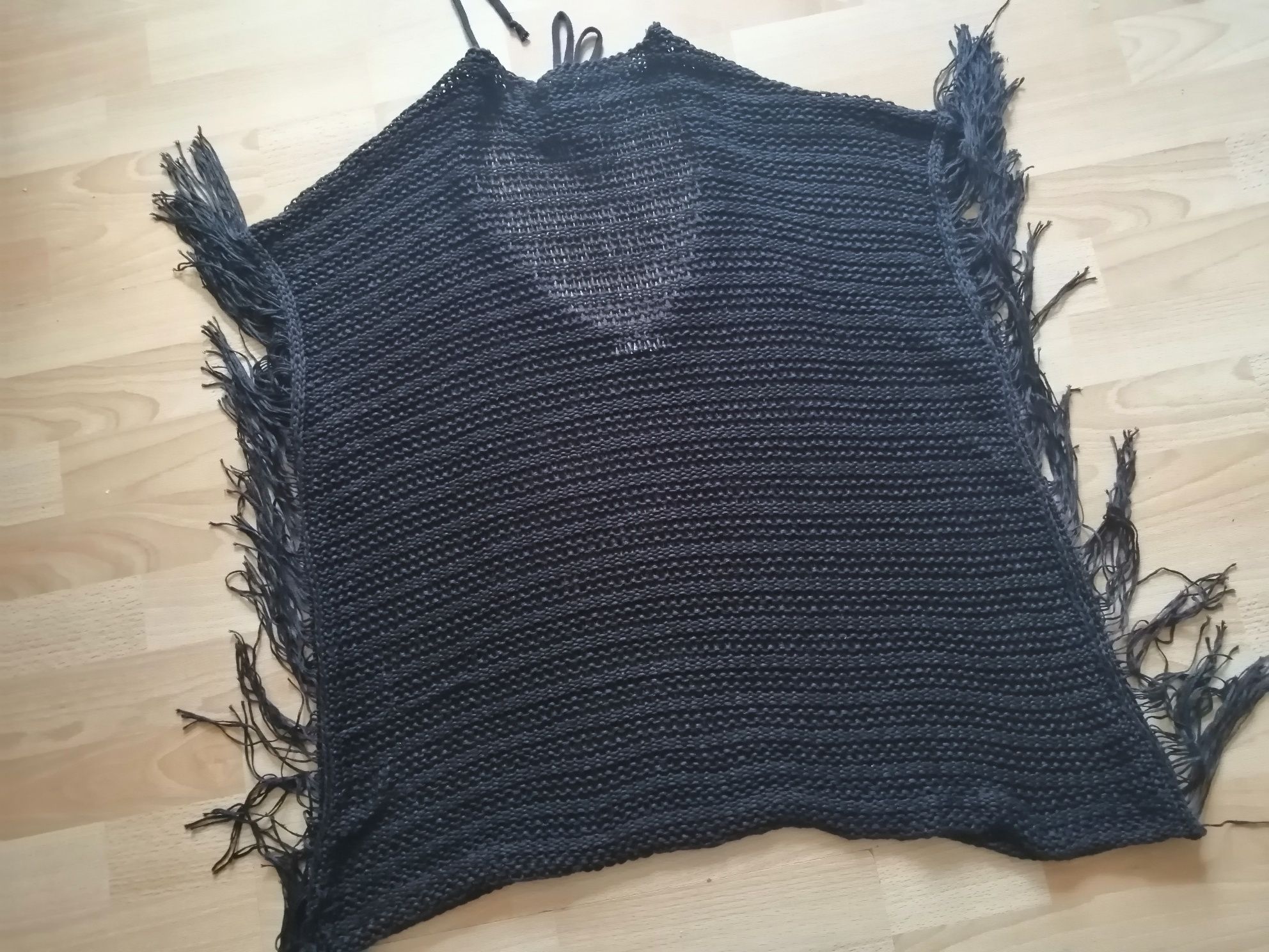 Narzutka dziergana oversize Zara S frędzle nietoperzowa
