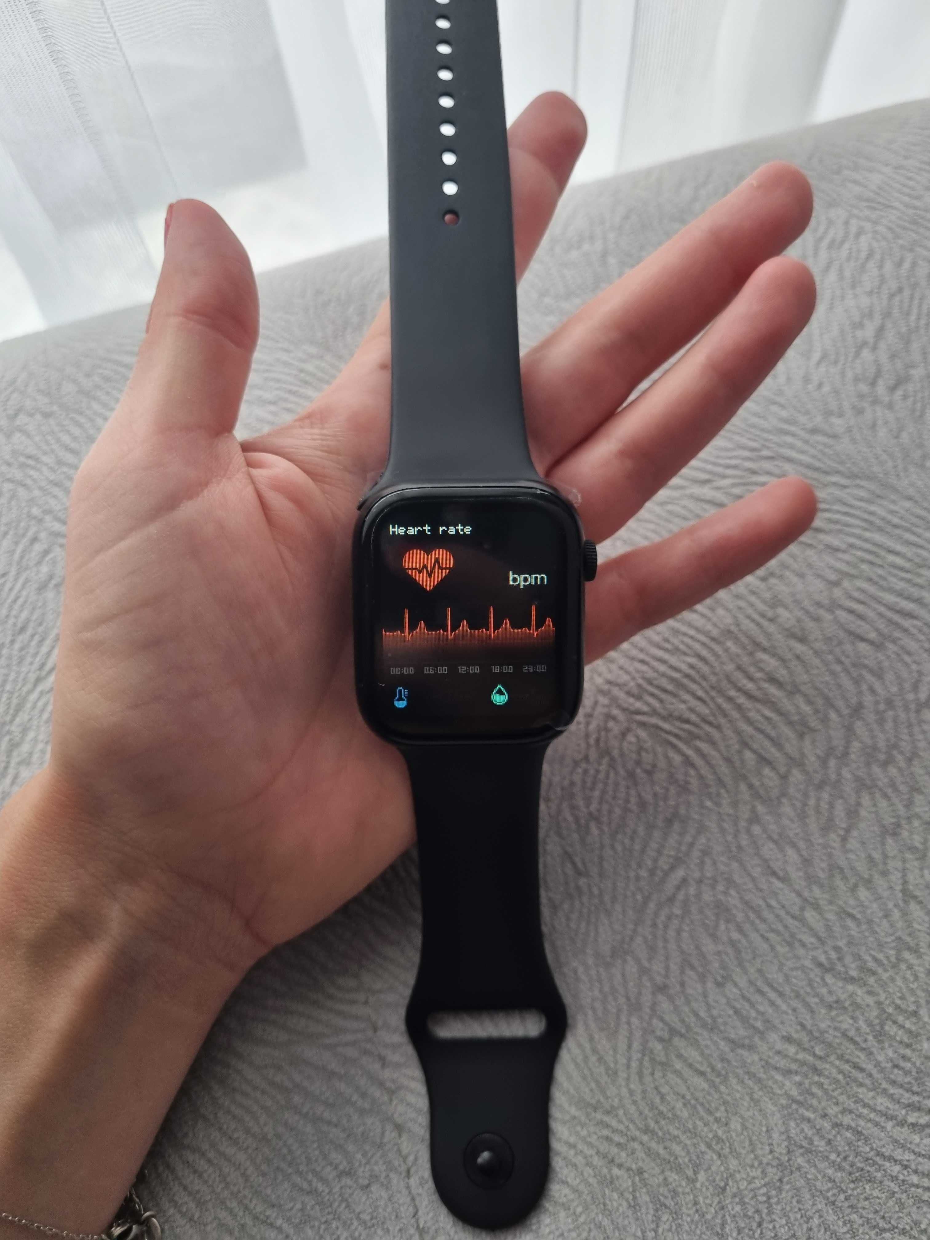 Smartwatch czarny