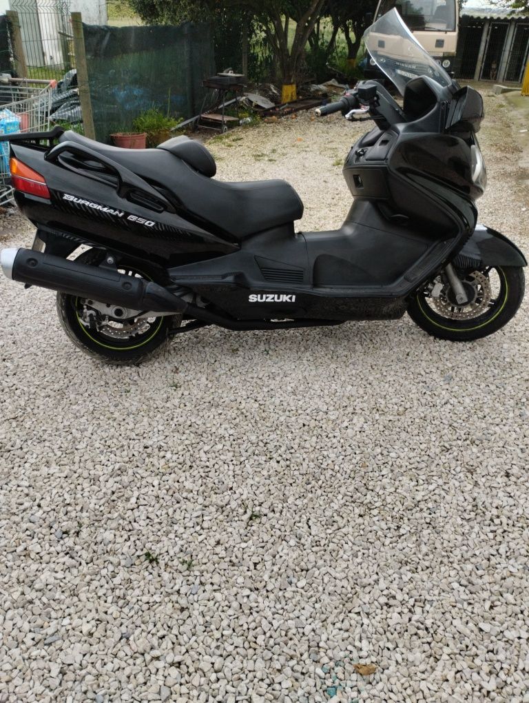 Suzuki Burgman 650i