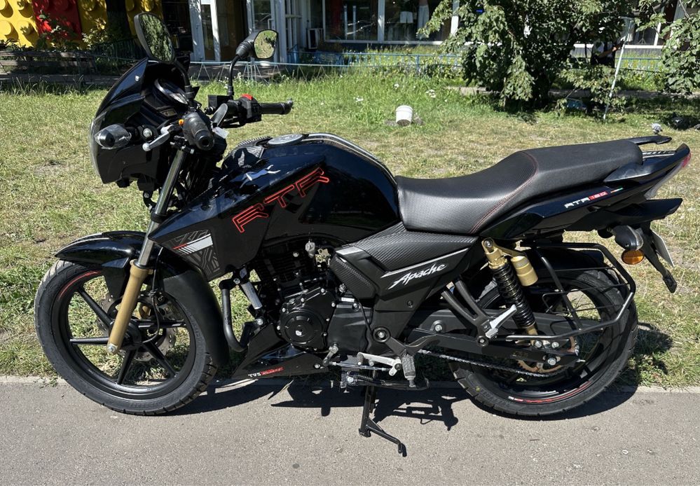 Мотоцикл TVS Apache RTR 180 - Мотосалон