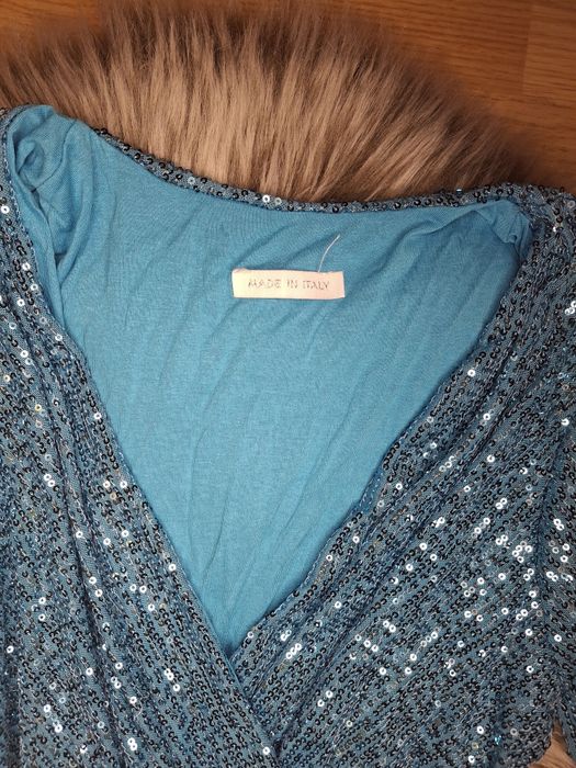 Cekinowa sukienka uni impreza okazja