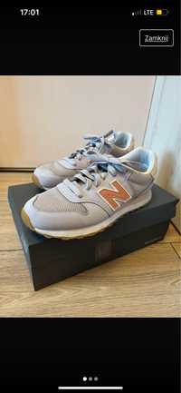 Fioletowe pastelowe sneakersy New Balance