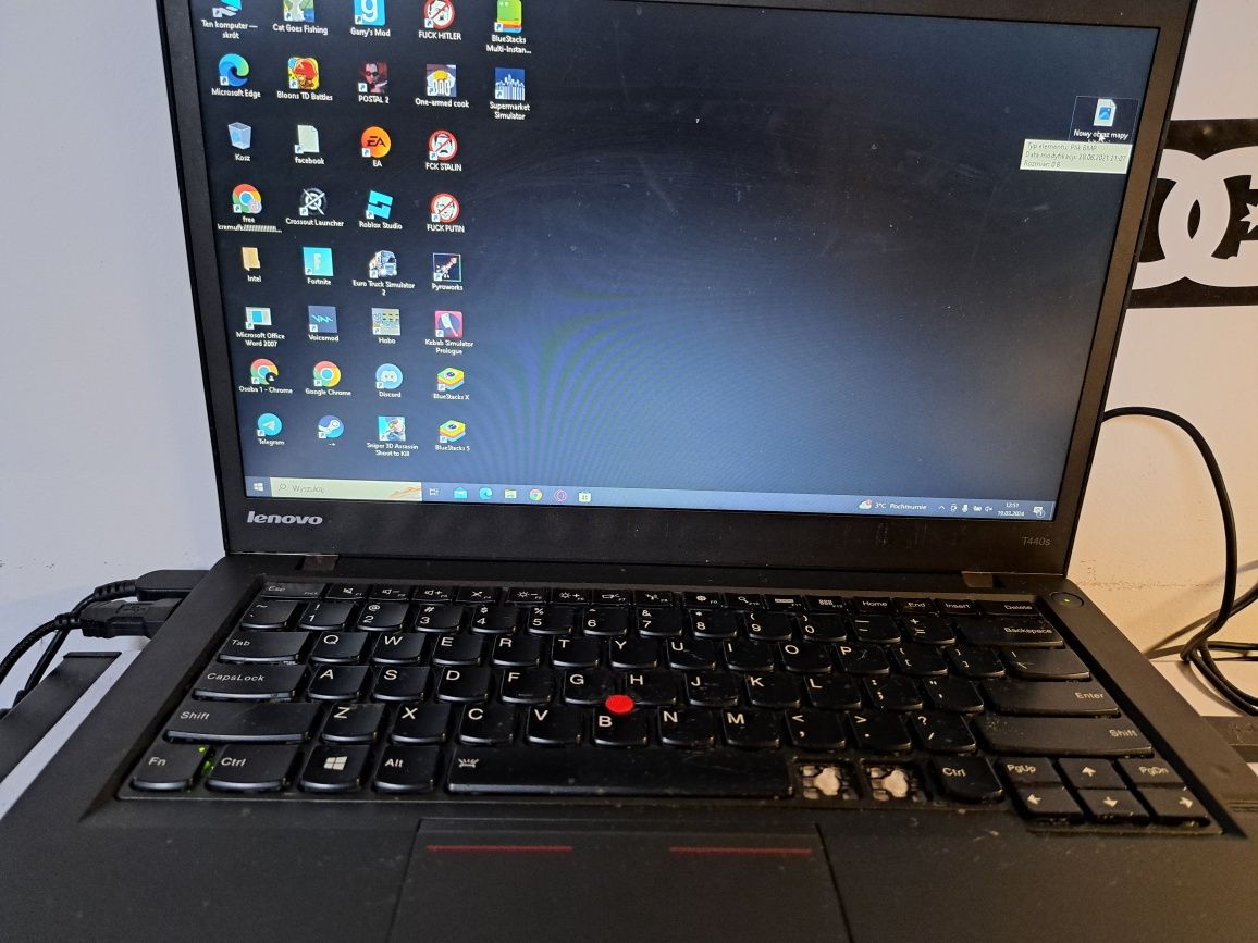 Laptop lenovo        l