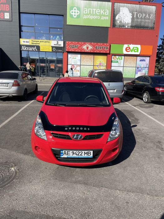продам Хюндай і20 автомат