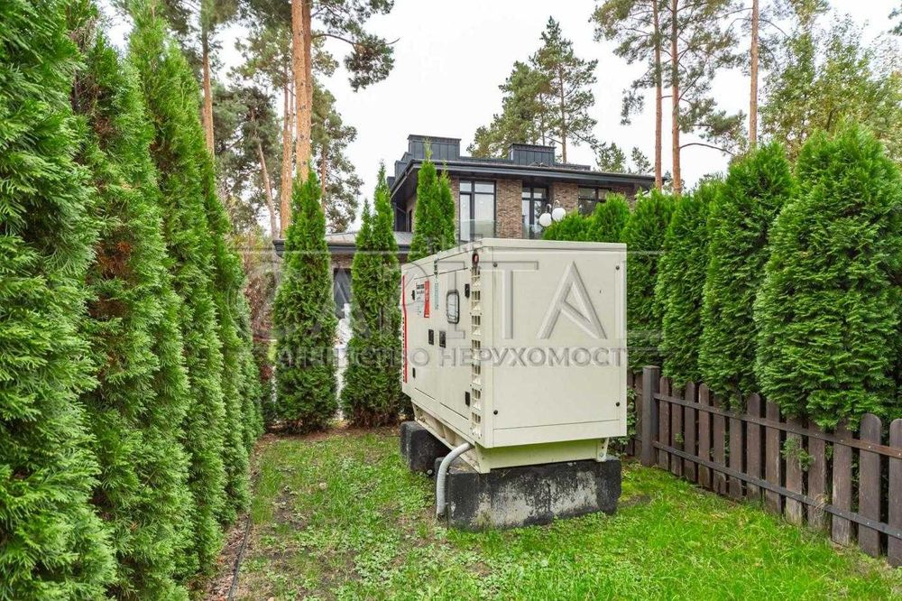 Оренда будинку в котежному містечку "Riviera Village"