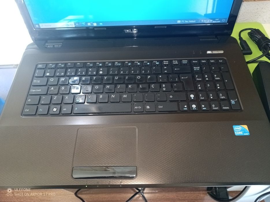 Portátil ASUS K72Jk 17,3" I5 8gb ram
