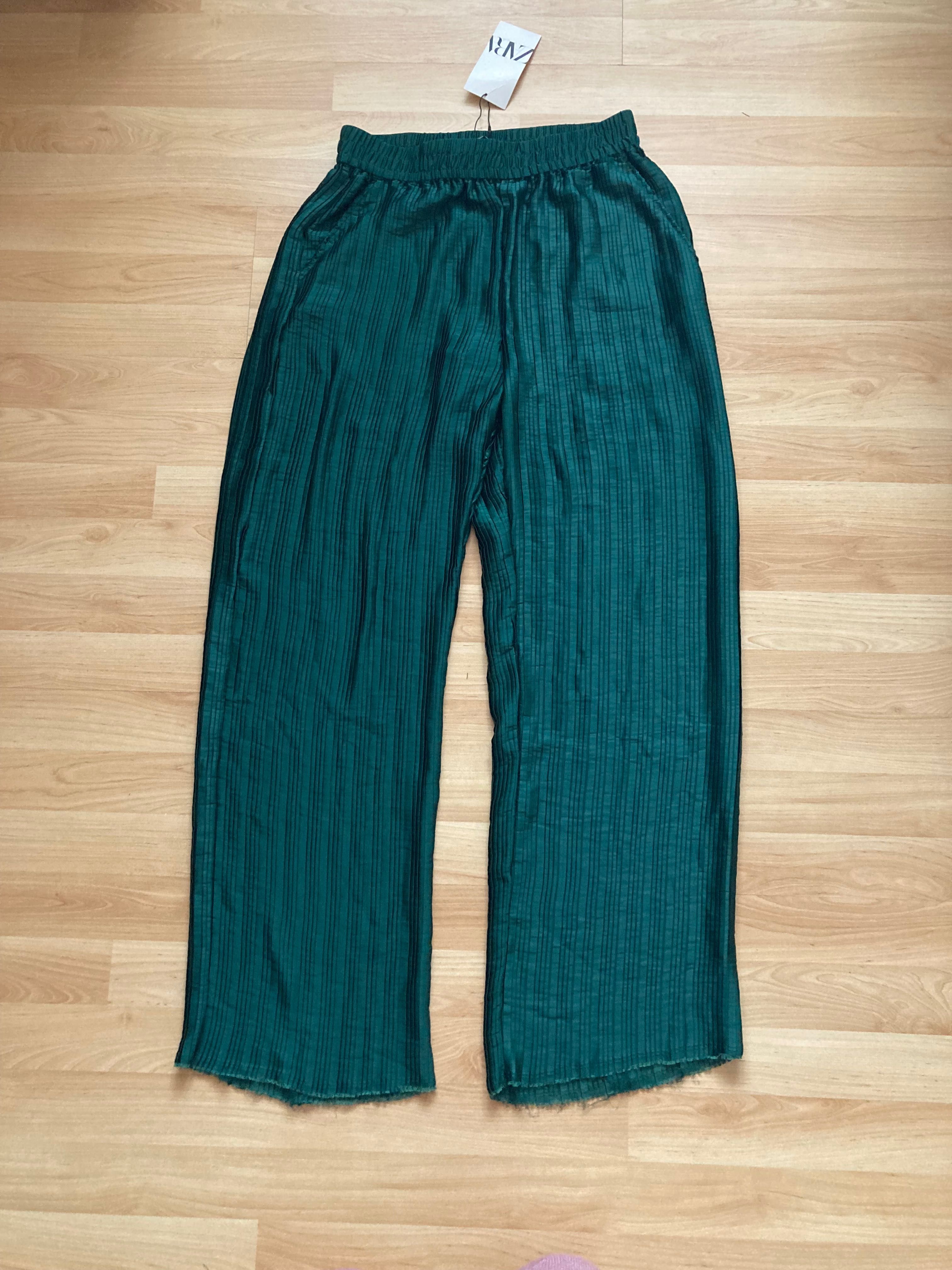 Nowe długie plisowane spodnie butelkowa zieleń Zara roz. S