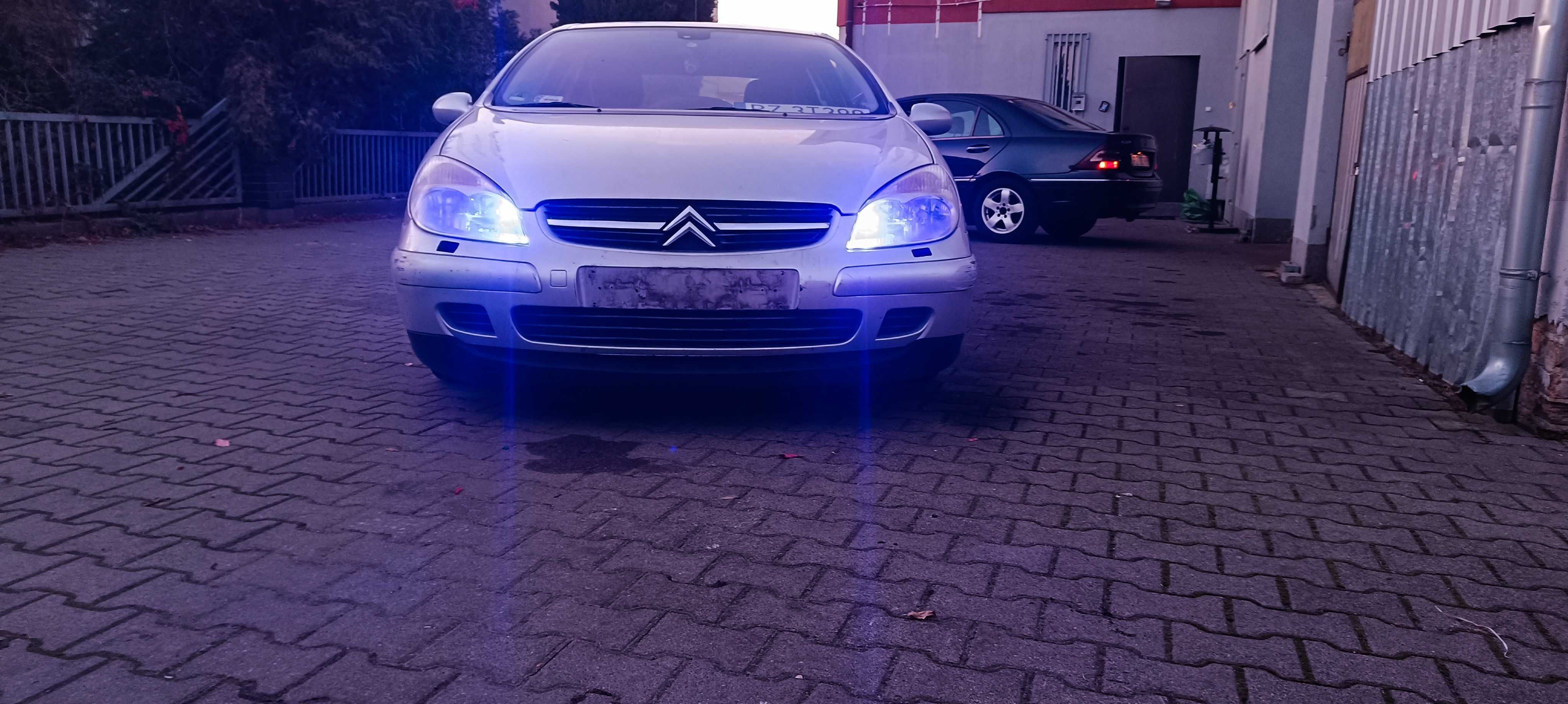 Sprzedaj części samochody