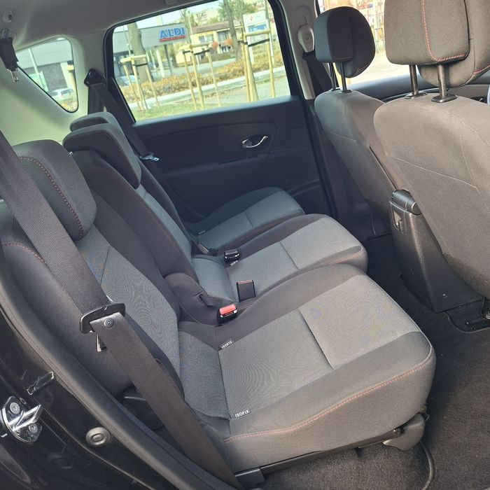 Renault Scenic 2013 rok