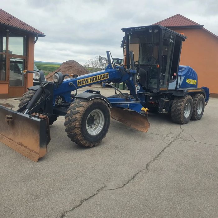 New Holland F106.6A  Równiarka drogowa, Netto 250 000 zł