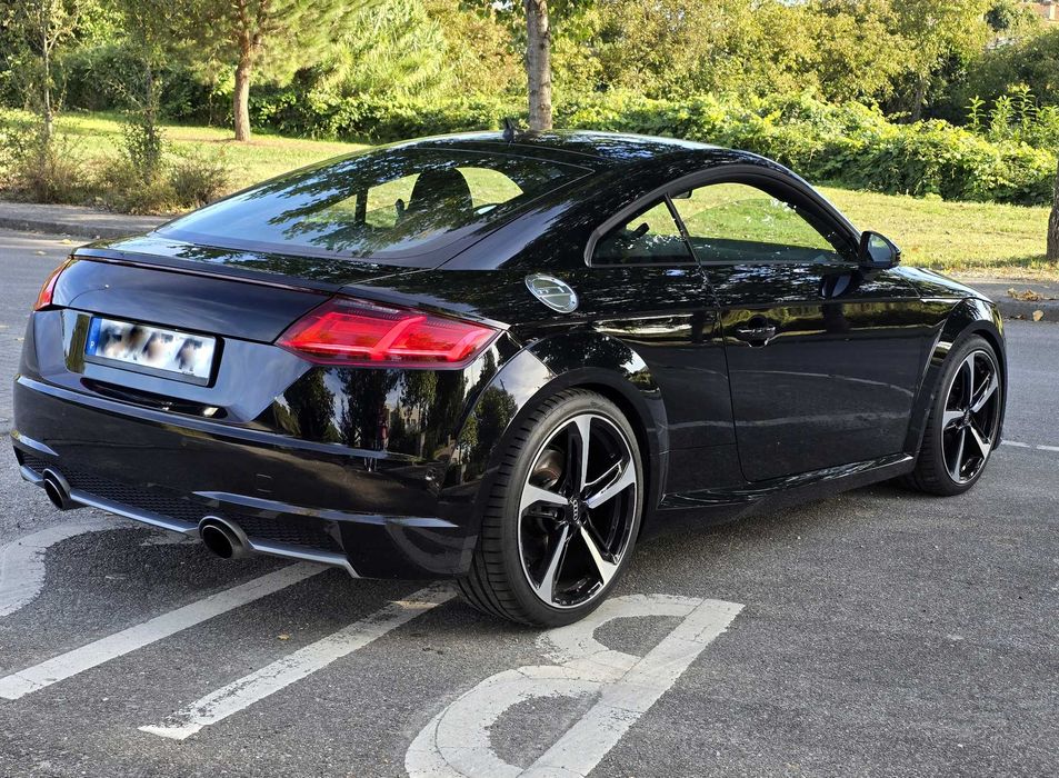 Audi TT Coupé 2.0TFSI S-line Caixa Manual