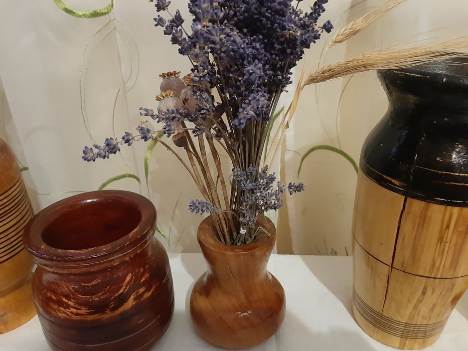 Вироби з дерева, ваза, сахарниця