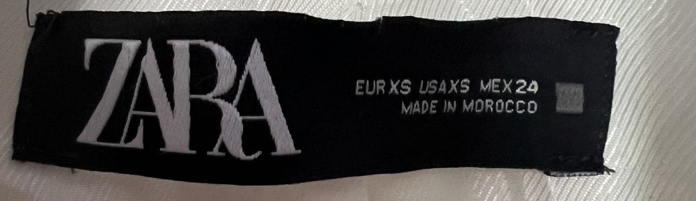 Zara biała ecru marynarka xs żakiet elastyczny