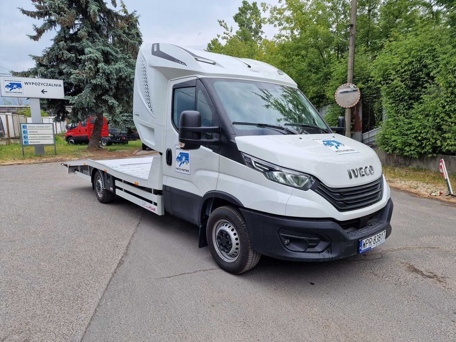 Wynajem Iveco Daily Autolaweta/Kabina Sypialna/Webasto/Hak/Dostawczy