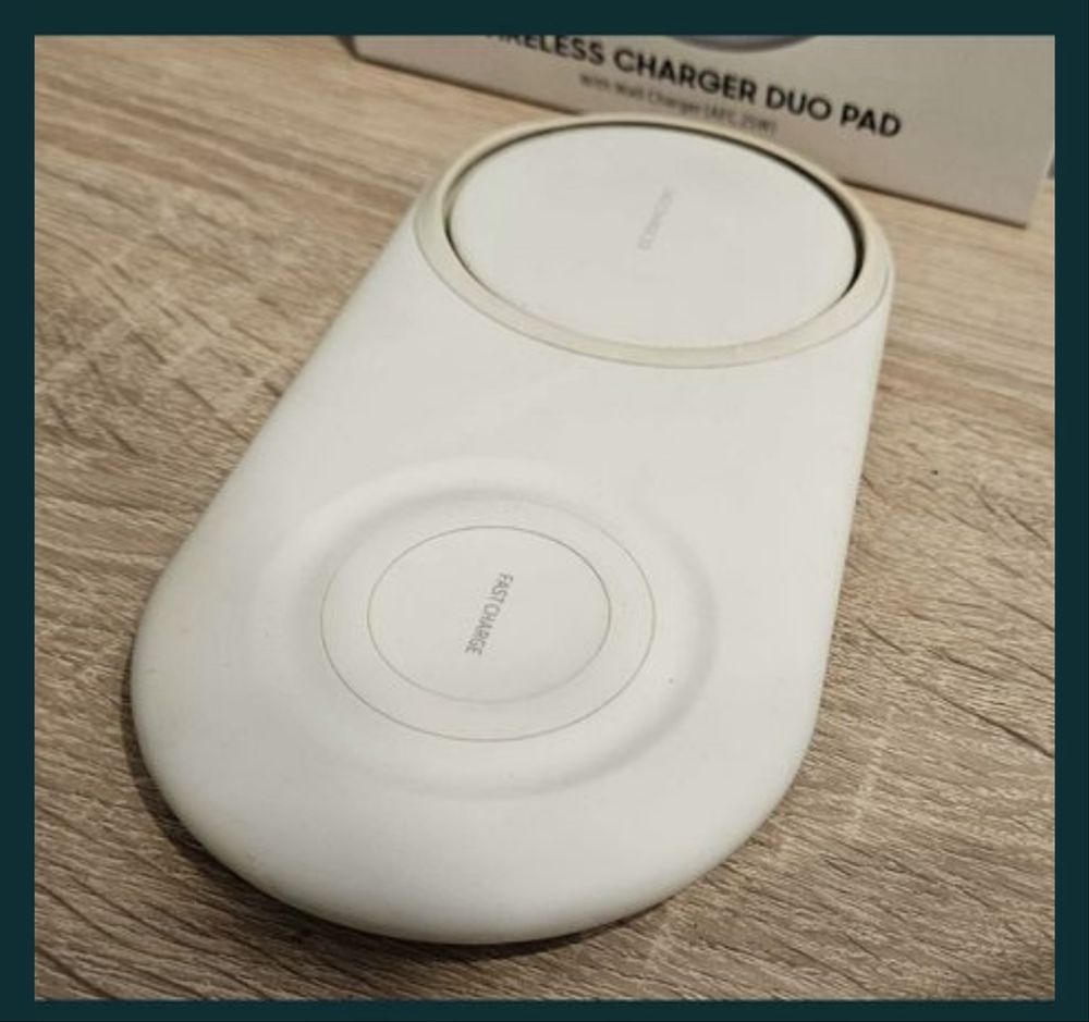 (2650/23) Ładowarka indukcyjna Samsung Duo Pad EP-P5200