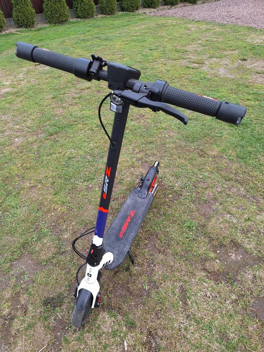 Hulajnoga elektryczna