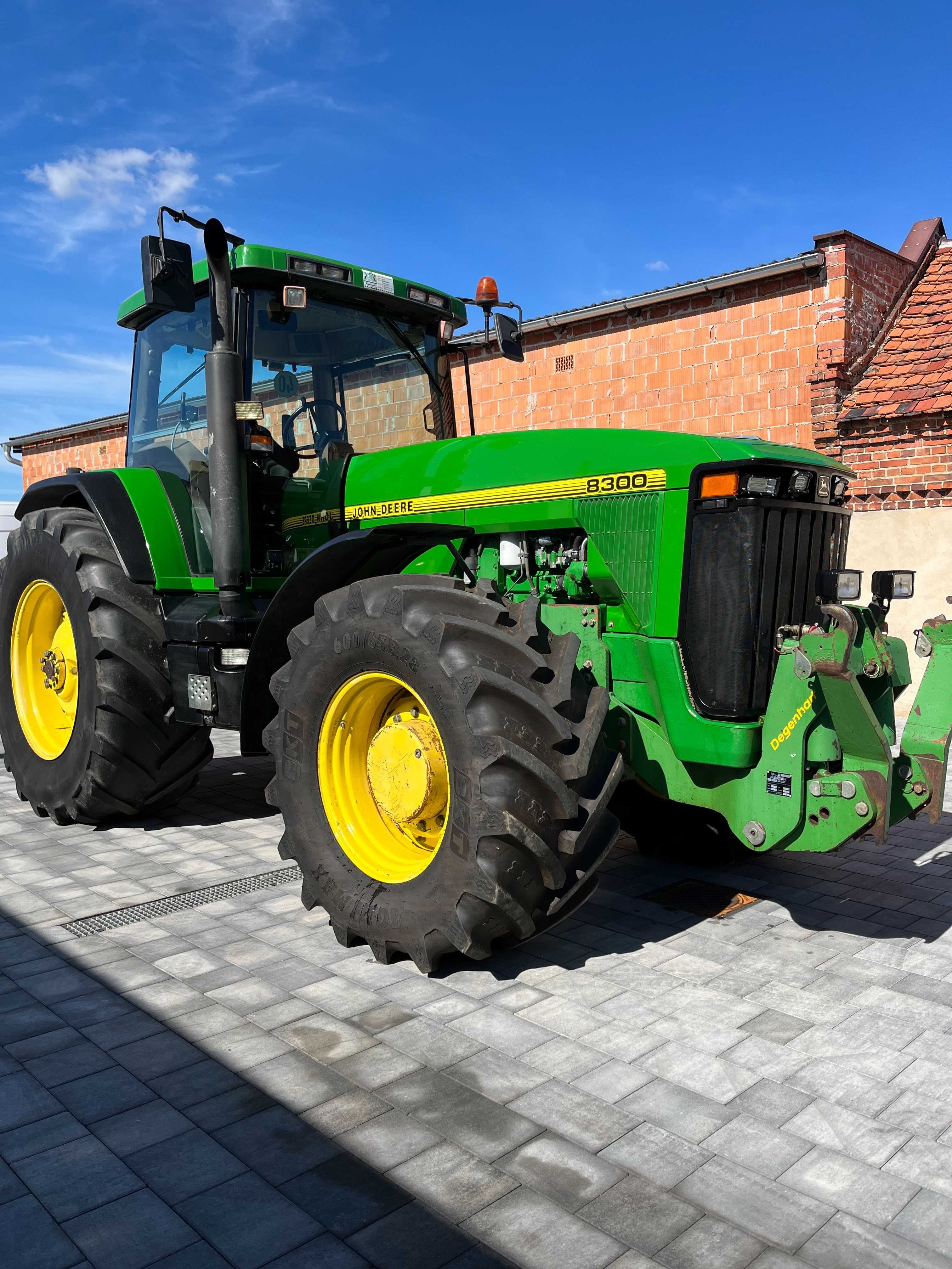 John Deere 8300  Klima Pneumatyka Super Stan