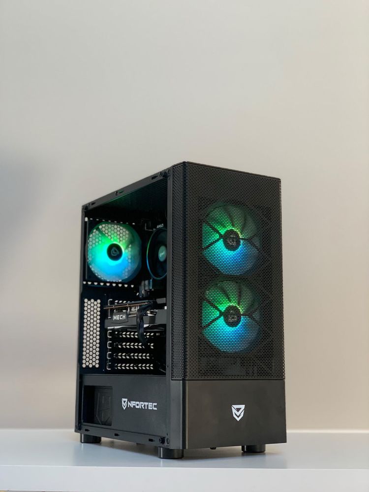 Torre gaming usado