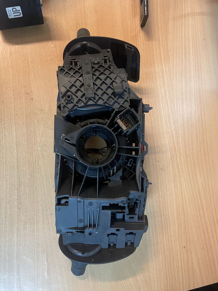 Renault kangoo II kombajn przełączniki zespolone sprawne