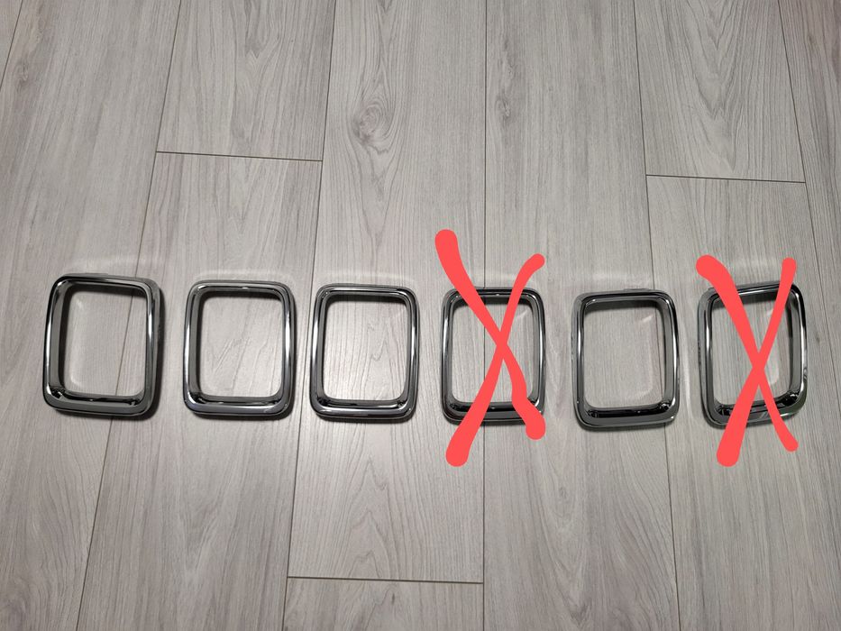 Оригінальні кільця на решітку радіатора (гриль) Jeep Compass 17+