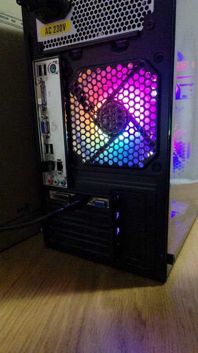 Computador Core i5 / 12GB RAM/ SSD/ Windows 11/ Office