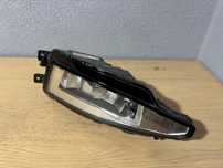 Świtało przeciwmgielne prawe halogen przód prawy VW Passat b8 lift