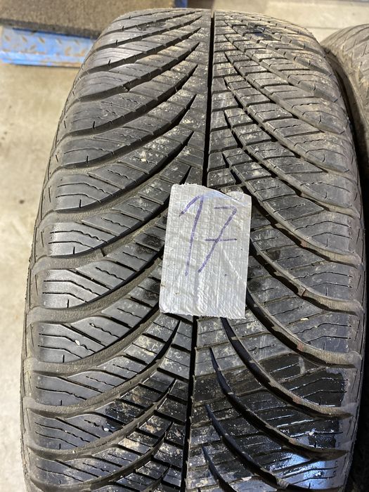 17. Opony wielosezonowe goodyear vector4season 215/60r17 dwie szt