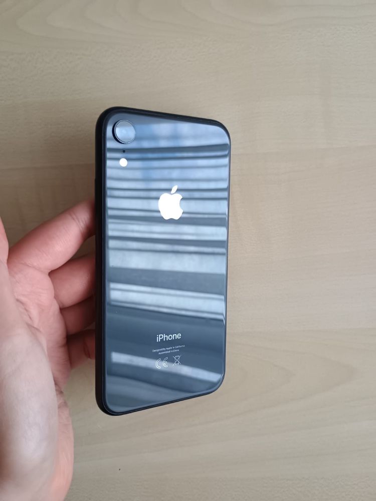 Iphone XR   64 GB