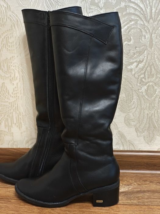 Продам сапоги зимні, жіночі.