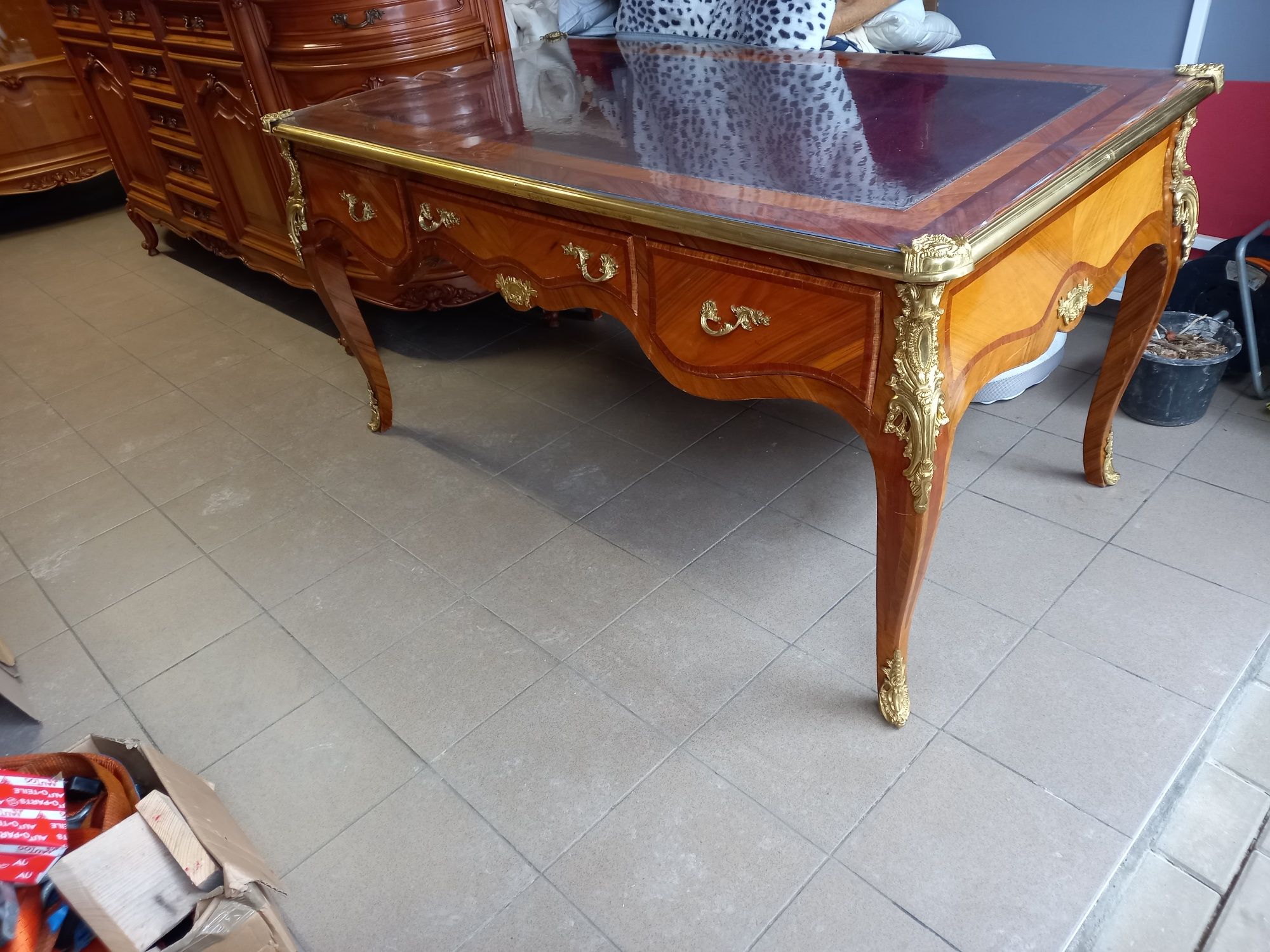 Biurko Adwokackie ze skórą Louis philippe XV